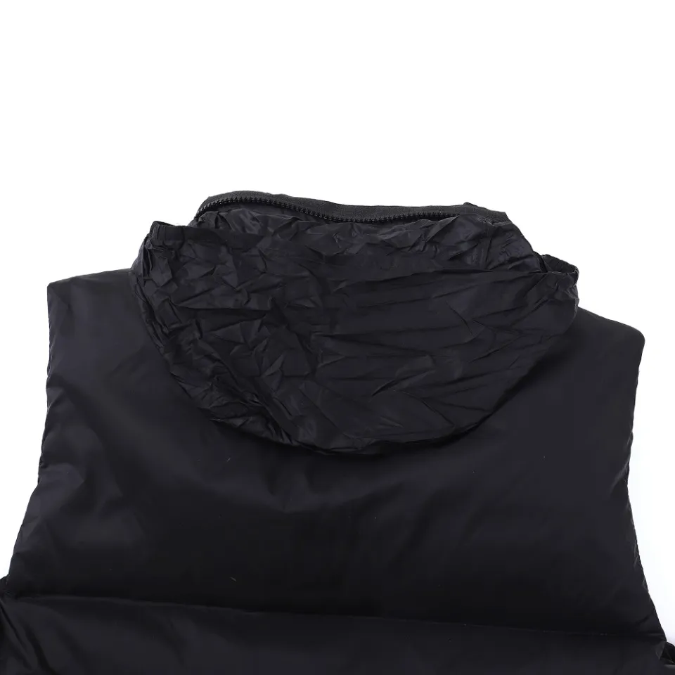 ~~F 321 Moncler 711New Arrival ： Black， Classic 。 ： 90 ， Quality 。 ： ， 。 ， 。 ： Red Black ， 。Red ， ；White ， 。 ： ， 。 White ， ， 。 ： ， 、 。
